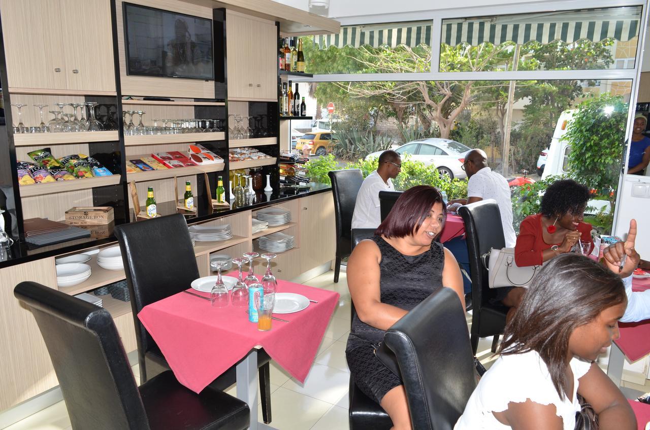 Hotel Cesaria Praia Luaran gambar