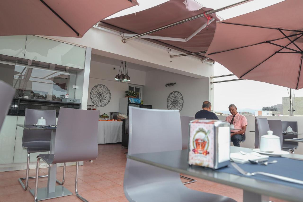 Hotel Cesaria Praia Luaran gambar